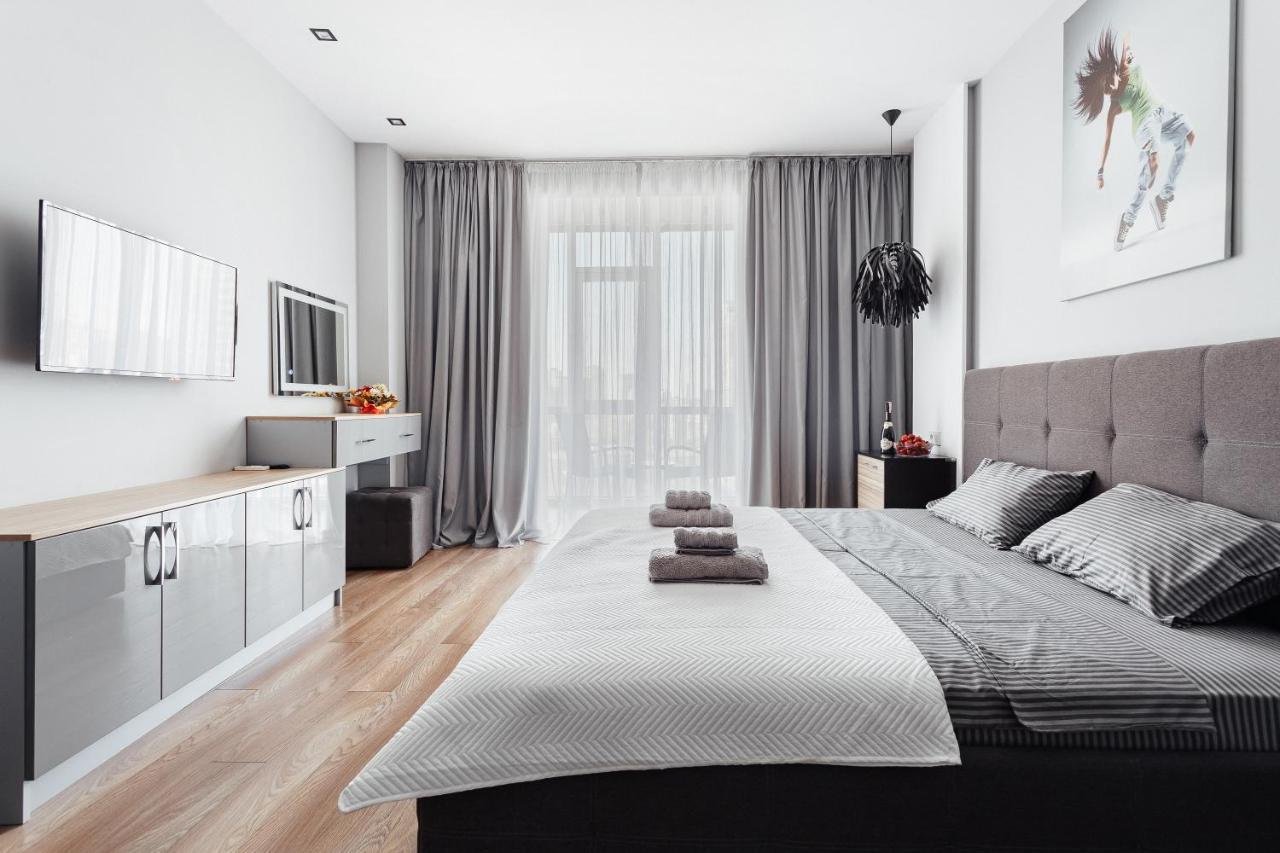 Grey Apartment โอเดสซา ภายนอก รูปภาพ