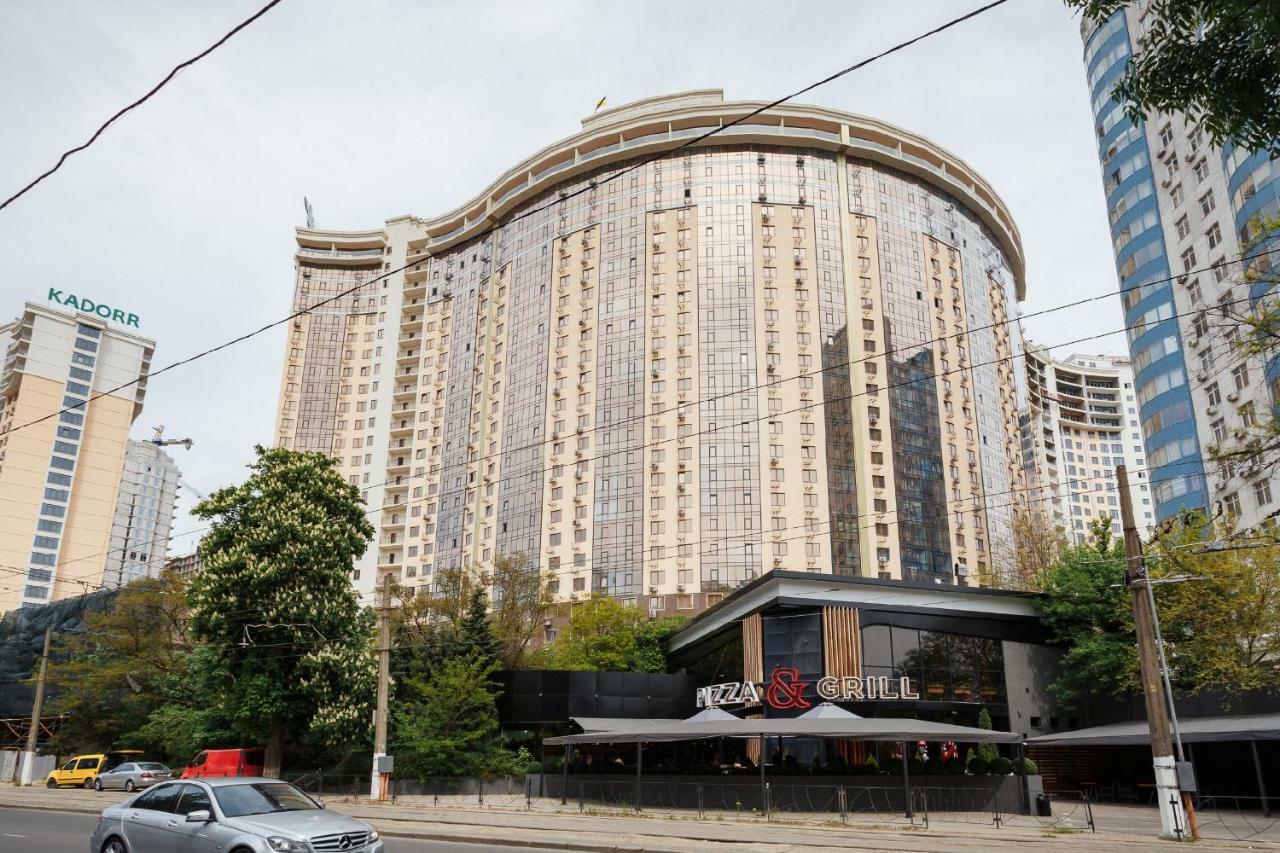 Grey Apartment โอเดสซา ภายนอก รูปภาพ